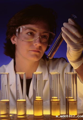 尿检技术人员思想素质和学术水平的提高