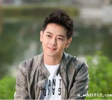 身高体重测量仪厂家了解林志颖晒体重称在恢复中,为何重量对健康如此重要 身高体重测量仪厂家了解林志颖晒体重称在恢复中,为何重量对健康如此重要